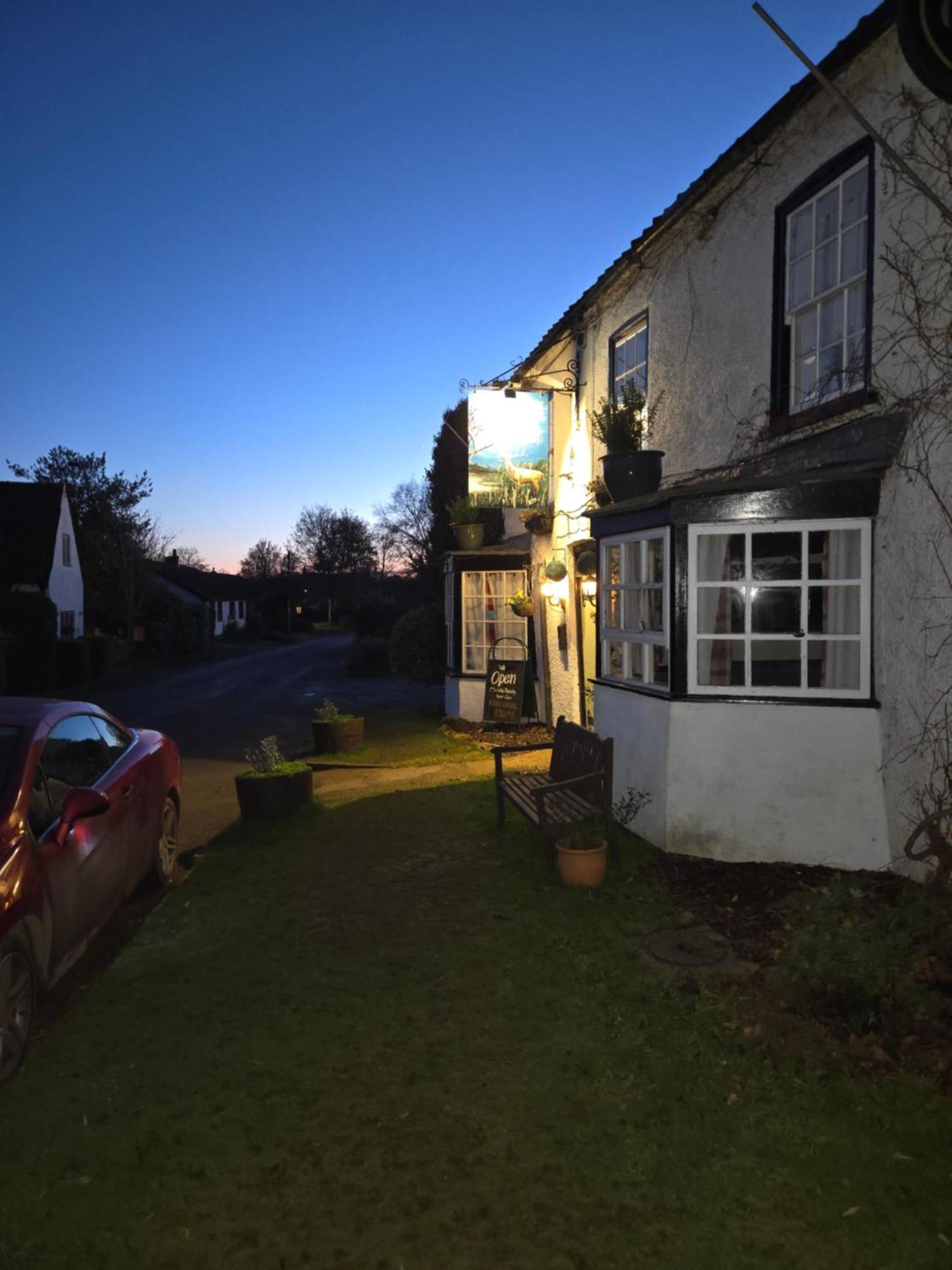 The White Hart Inn Tetford Bagian luar foto